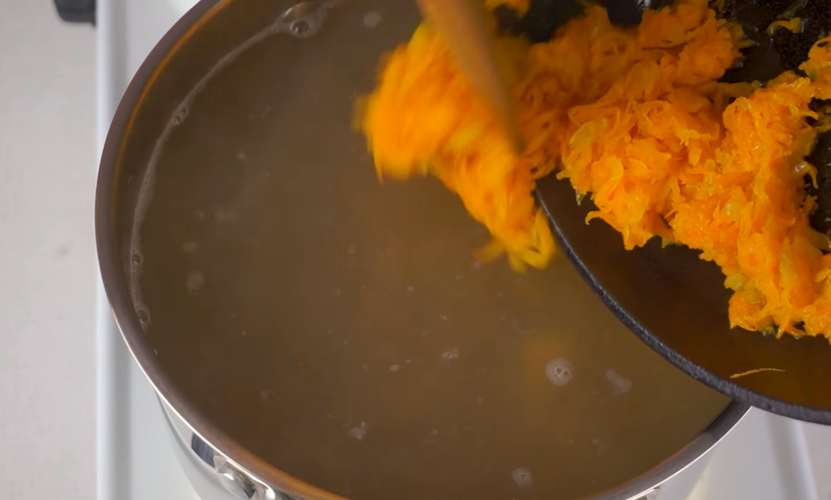 Як варити розсольник з перловкою і мясом