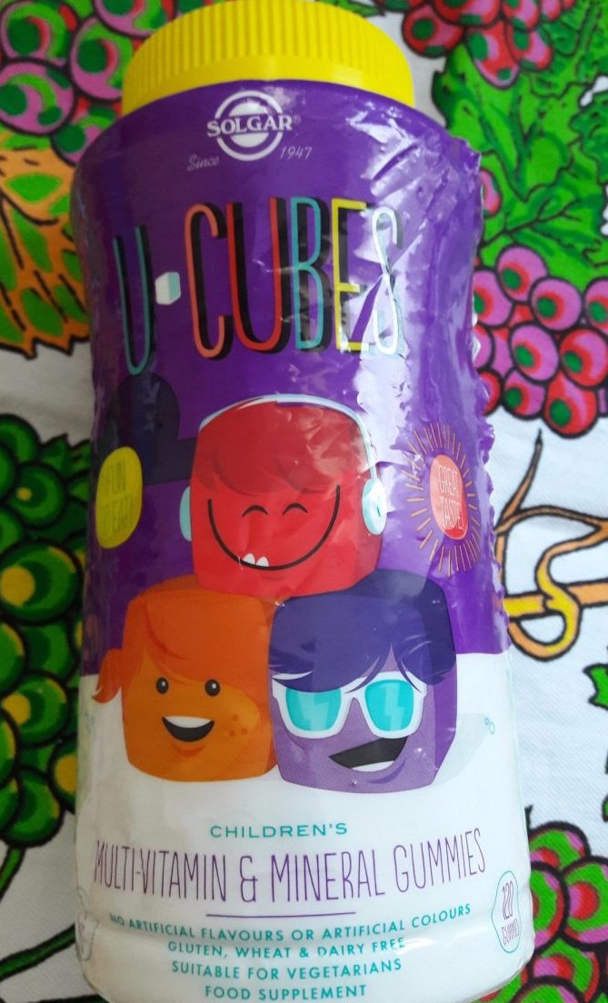 Топ 7 кращих вітамінів для дітей з iHerb