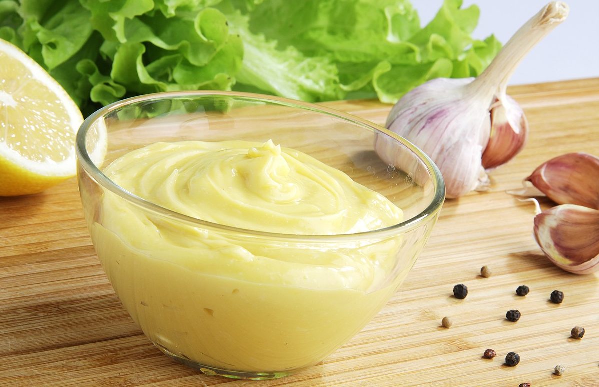 Як приготувати майонез в домашніх умовах