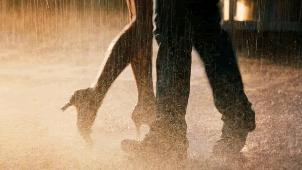 Що значить йти під дощем у сні — 26 тлумачень