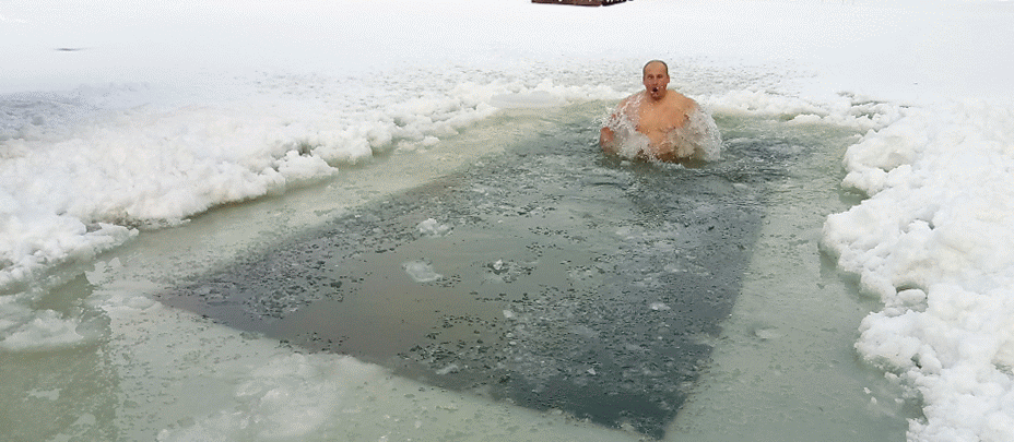До чого сниться купатися в крижаній воді — 42 точних значення