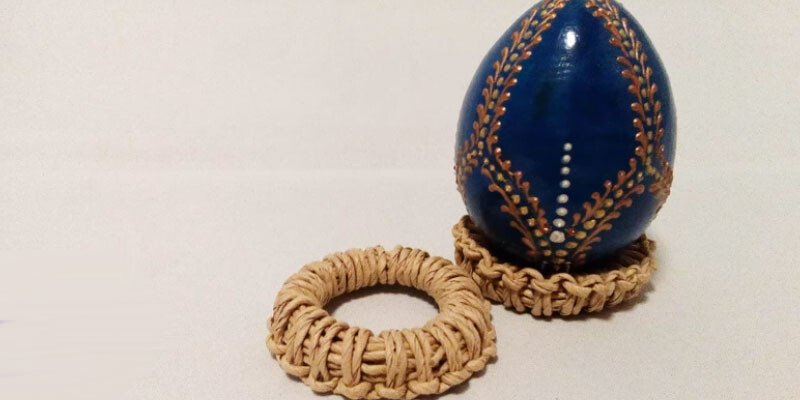 Підставка для яйця своїми руками на Великдень 2020