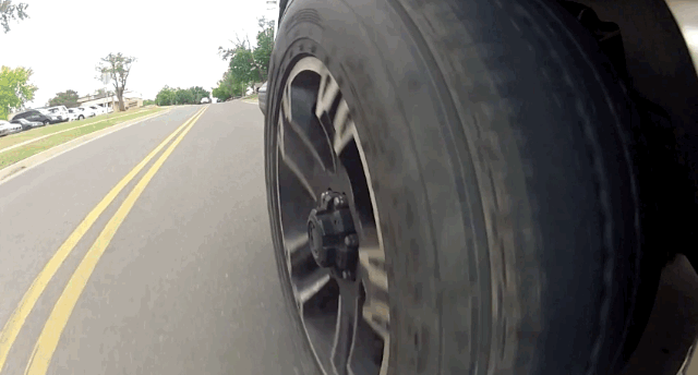 Як розшифрувати сон про колесо від машини — 33 значення Як розшифрувати сон про колесо від машини — 33 значення