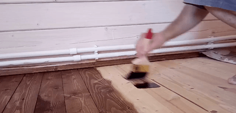 Що значить сон, в якому фарбуєш підлогу — 41 точне тлумачення