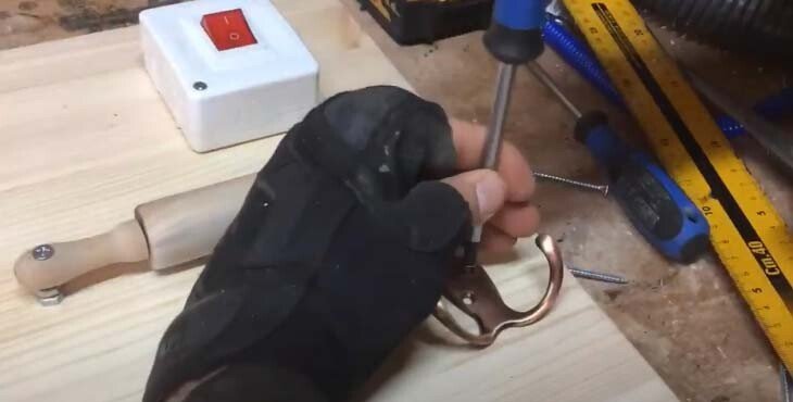 Бізіборд своїми руками — покрокова інструкція Бізіборд своїми руками — покрокова інструкція