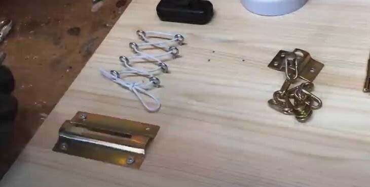 Бізіборд своїми руками — покрокова інструкція Бізіборд своїми руками — покрокова інструкція